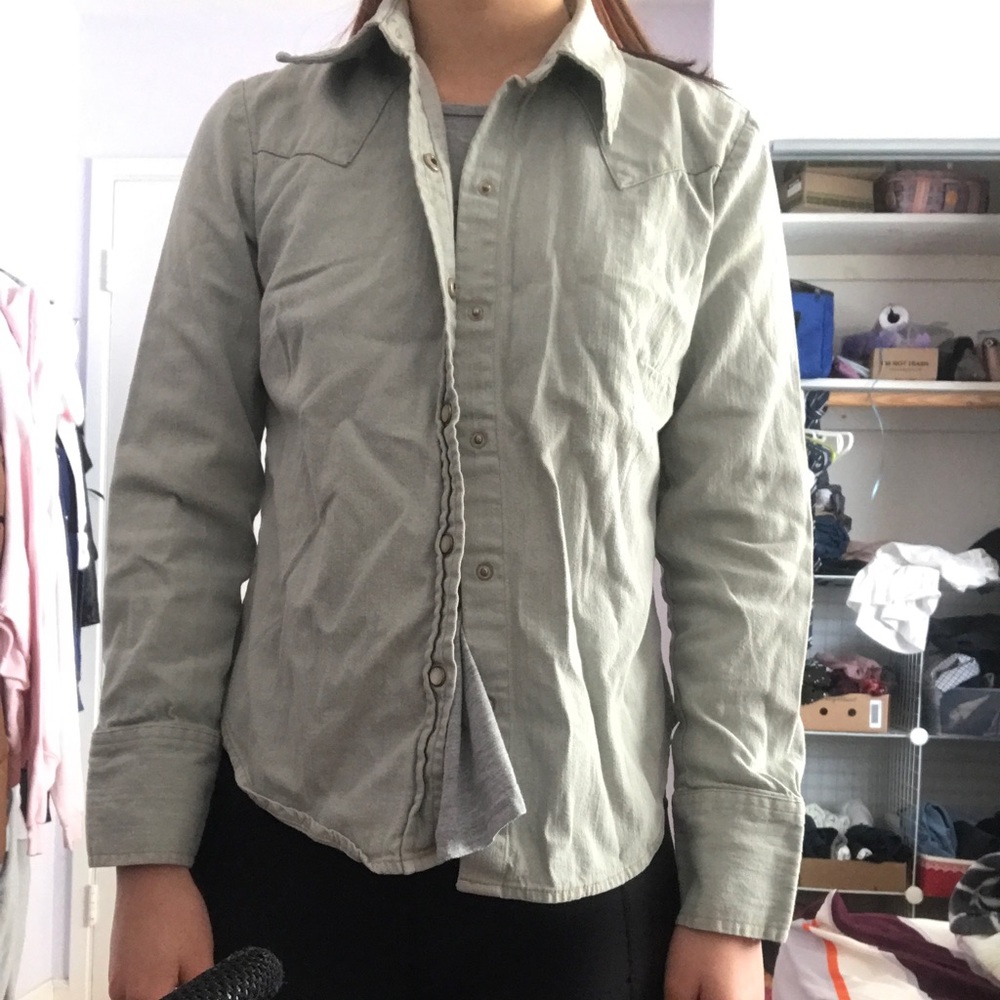 Gap Soft-Denim Button Up
